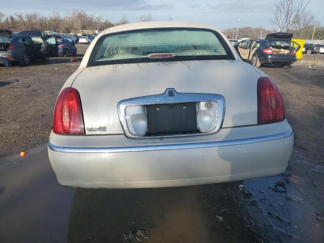 Photo 6 from auction – 2000 LINCOLN TOWN CAR C with VIN 1LNHM83W2YY838321