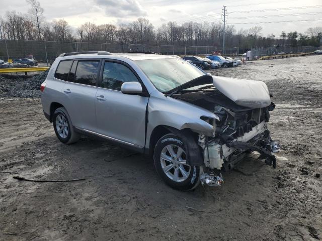 Photo 4 from auction – 2011 TOYOTA HIGHLANDER with VIN 5TDBK3EHXBS060239