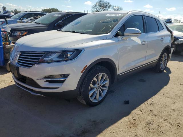LINCOLN MKC SELECT 2017 with VIN 5LMTJ2DH8HUL01831 - Photo from auction