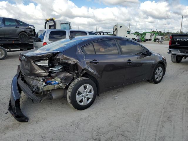 Photo 3 from auction – 2017 KIA FORTE LX with VIN 3KPFK4A79HE047604