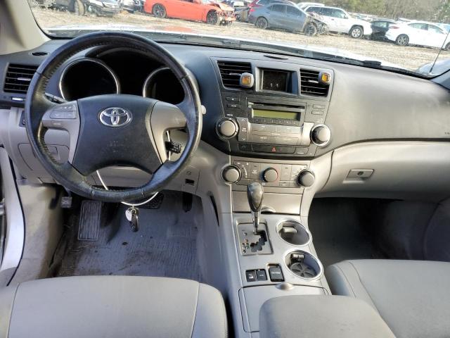 Photo 8 from auction – 2010 TOYOTA HIGHLANDER with VIN 5TDBK3EH0AS007256