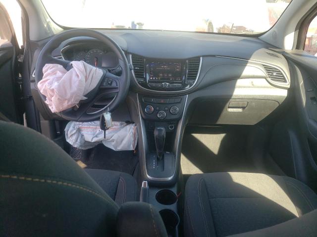 Photo 8 from auction – 2020 CHEVROLET TRAX LS with VIN 3GNCJKSB6LL228393