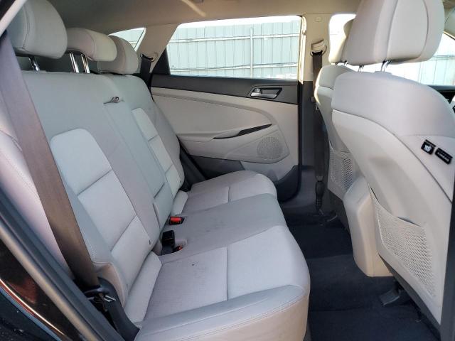 Photo 11 from auction – 2017 HYUNDAI TUCSON LIM with VIN KM8J3CA44HU418611