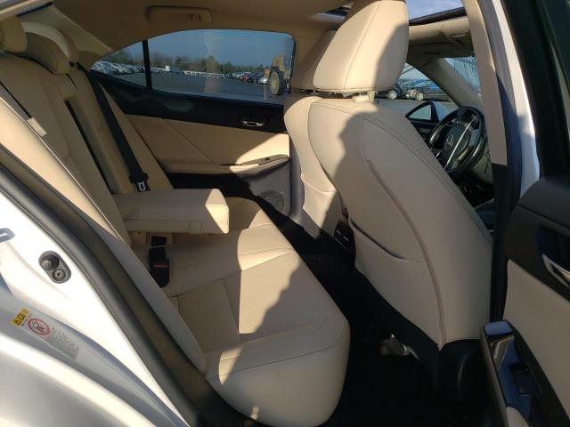 Photo 10 from auction – 2016 LEXUS IS 300 with VIN JTHCM1D22G5014593