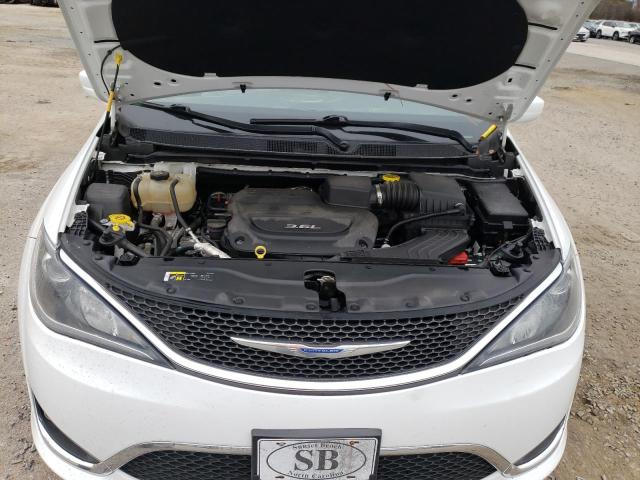 Photo 12 from auction – 2018 CHRYSLER PACIFICA T with VIN 2C4RC1BG2JR217118