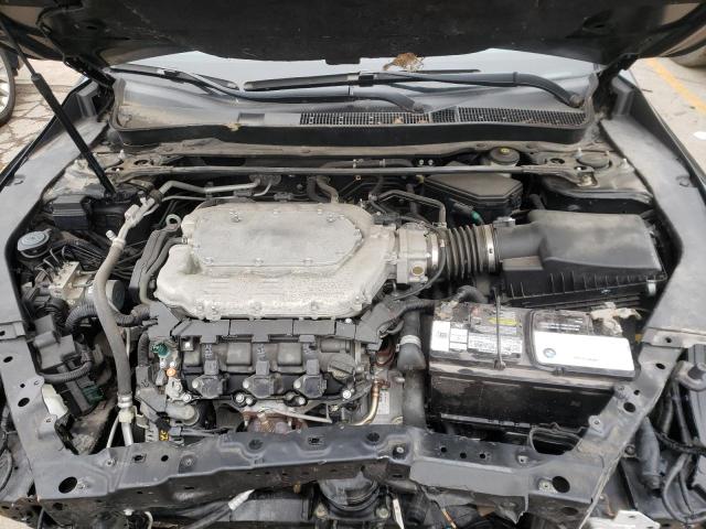 Photo 11 from auction – 2015 ACURA TLX with VIN 19UUB2F31FA023851