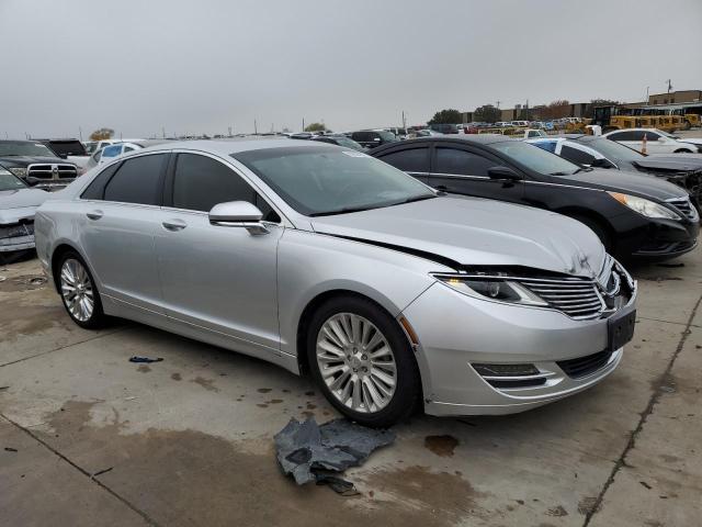 Photo 4 from auction – 2013 LINCOLN MKZ with VIN 3LN6L2G99DR828440