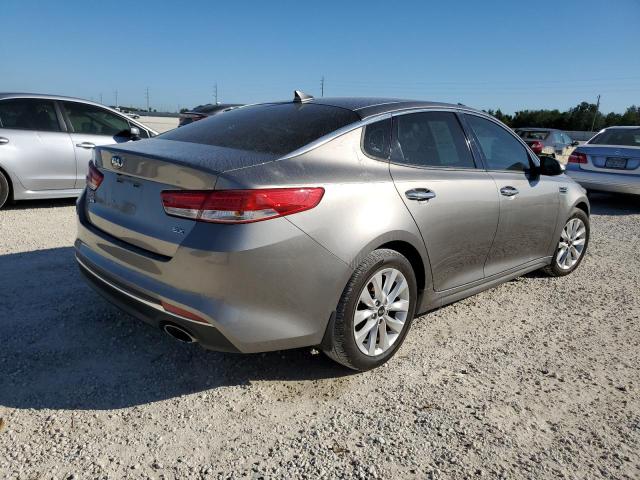 Photo 3 from auction – 2016 KIA OPTIMA EX with VIN 5XXGU4L34GG052045