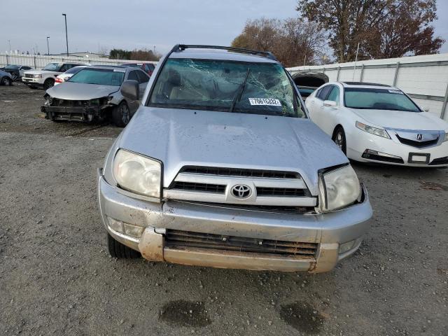 Photo 5 from auction – 2004 TOYOTA 4RUNNER SR with VIN JTEZU14R440040349