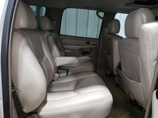 Photo 11 from auction – 2003 CHEVROLET SUBURBAN K with VIN 3GNFK16Z83G332372