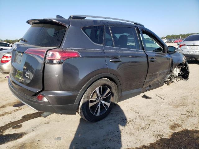 Photo 3 from auction – 2017 TOYOTA RAV4 XLE with VIN JTMWFREV7HJ101219