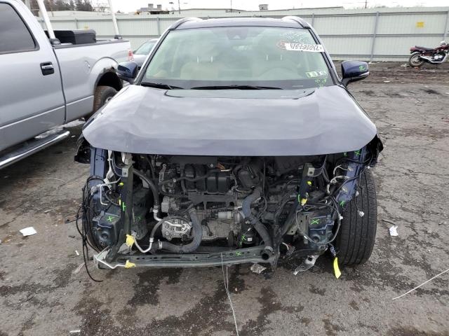 Photo 5 from auction – 2019 TOYOTA RAV4 XLE with VIN JTMP1RFV7KD022690