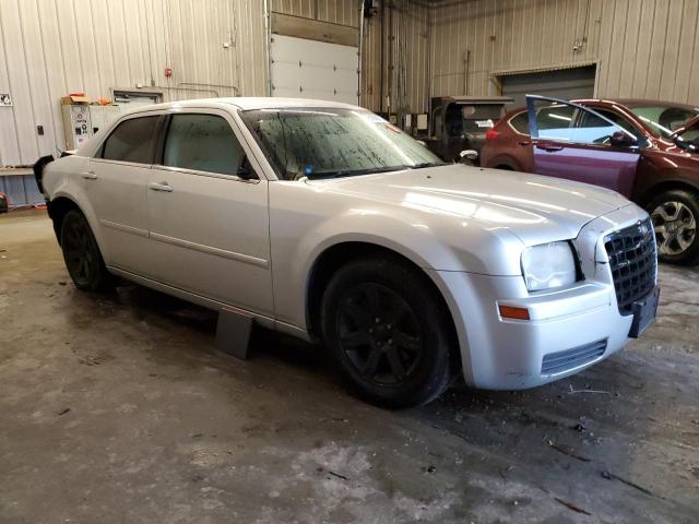 Photo 4 from auction – 2007 CHRYSLER 300 with VIN 2C3LA43R87H852473