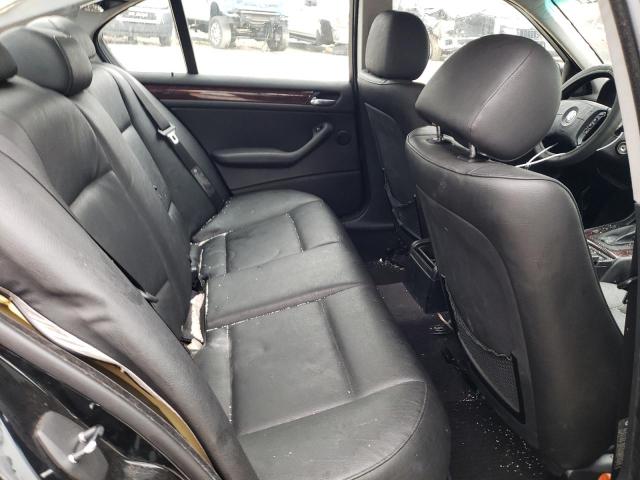 Photo 10 from auction – 2005 BMW 325 XI with VIN WBAEU33445PR16153