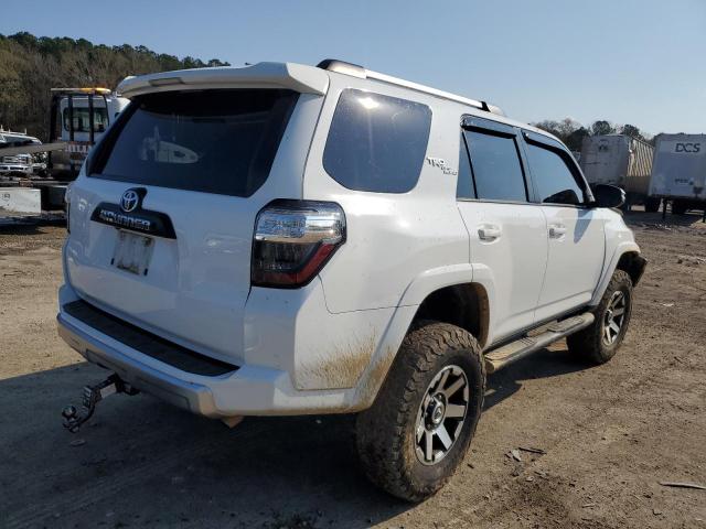 Photo 3 from auction – 2018 TOYOTA 4RUNNER SR with VIN JTEBU5JR1J5485448