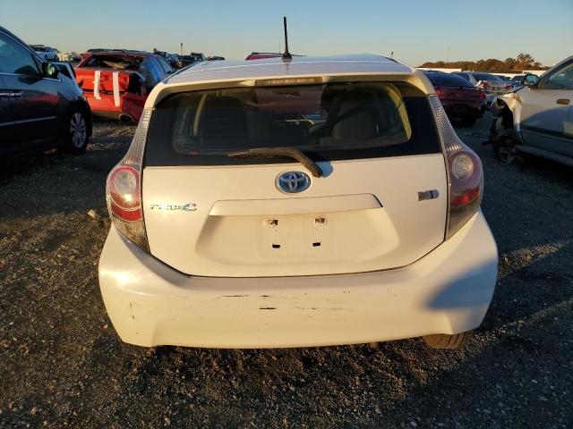 Photo 6 from auction – 2012 TOYOTA PRIUS C with VIN JTDKDTB32C1018245