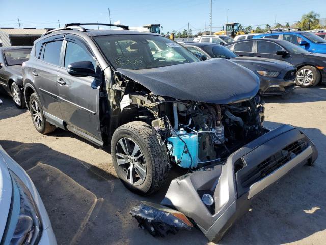 Photo 4 from auction – 2017 TOYOTA RAV4 XLE with VIN 2T3RFREV3HW584948