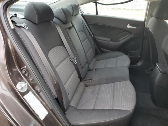 Photo 10 from auction – 2017 KIA FORTE LX with VIN 3KPFL4A73HE069708