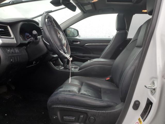 Photo 7 from auction – 2018 TOYOTA HIGHLANDER with VIN 5TDJZRFH4JS561974