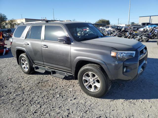 Photo 4 from auction – 2019 TOYOTA 4RUNNER SR with VIN JTEBU5JR8K5643141
