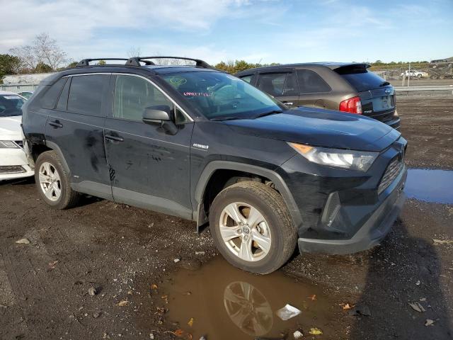 Photo 4 from auction – 2021 TOYOTA RAV4 LE with VIN JTMLWRFV5MD135945