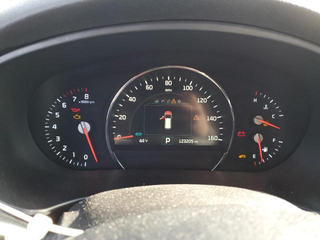 Photo 9 from auction – 2016 KIA SORENTO SX with VIN 5XYPKDA18GG023361
