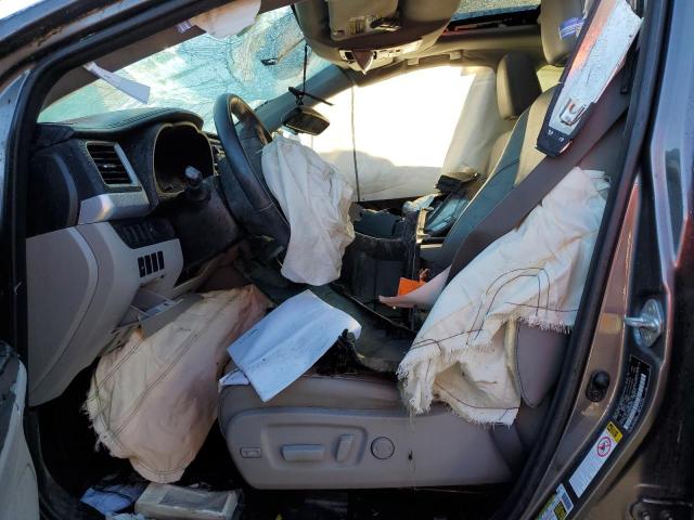 Photo 7 from auction – 2016 TOYOTA HIGHLANDER with VIN 5TDJKRFH6GS256716