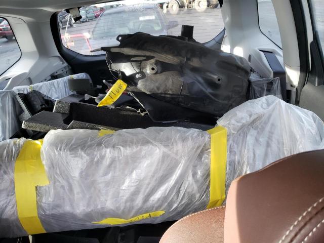 Photo 10 from auction – 2018 SUBARU FORESTER W with VIN JF2SJAWC8JH446477