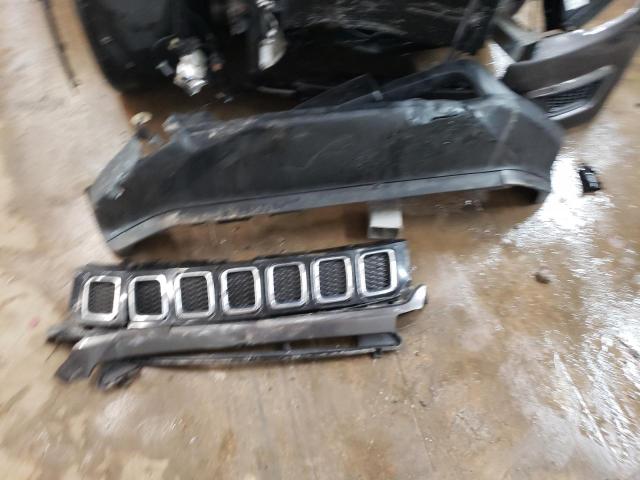 Photo 13 from auction – 2019 JEEP COMPASS SP with VIN 3C4NJDAB1KT650651