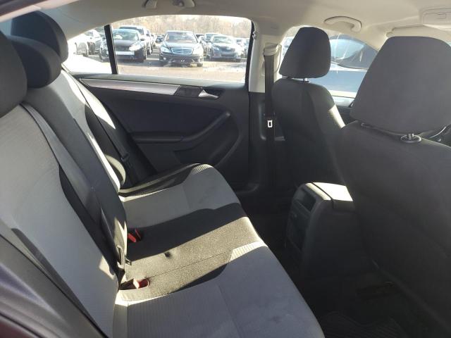 Photo 10 from auction – 2017 VOLKSWAGEN JETTA S with VIN 3VW2B7AJ2HM245651