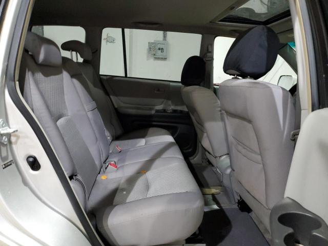Photo 11 from auction – 2005 TOYOTA HIGHLANDER with VIN JTEEP21AX50121254