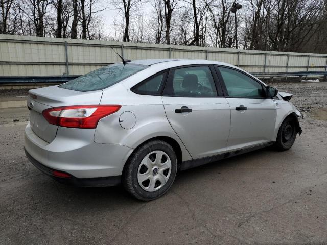 Photo 3 from auction – 2013 FORD FOCUS S with VIN 1FADP3E24DL113923
