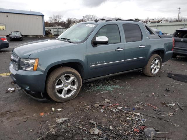 CHEVROLET AVALANCHE 2011 with VIN 3GNTKGE37BG206120 - Photo from auction