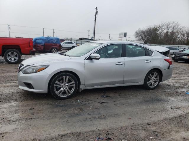 NISSAN ALTIMA 3.5 2017 with VIN 1N4BL3AP8HC491981 - Photo from auction