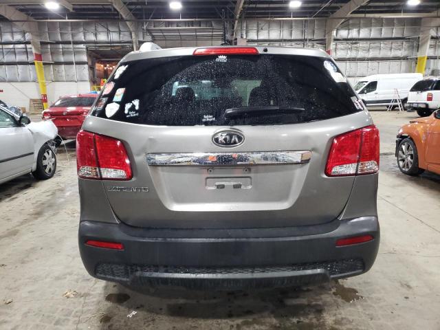Photo 6 from auction – 2013 KIA SORENTO LX with VIN 5XYKTDA22DG323070