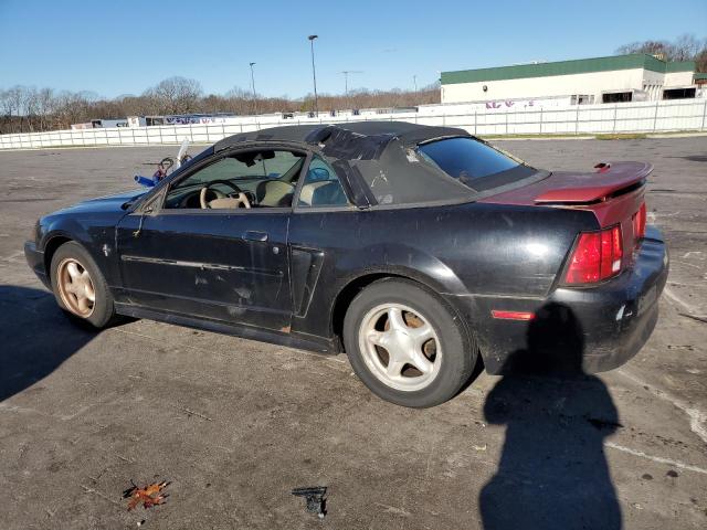 Photo 2 from auction – 2000 FORD MUSTANG with VIN 1FAFP4442YF165752