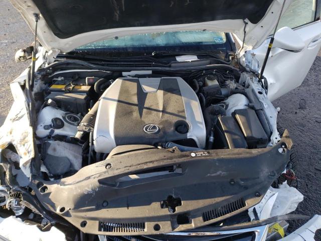 Photo 11 from auction – 2016 LEXUS IS 300 with VIN JTHCM1D22G5014593