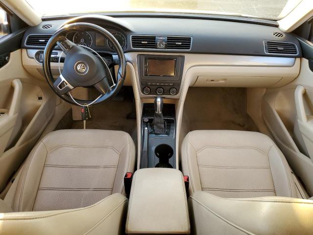 Photo 8 from auction – 2015 VOLKSWAGEN PASSAT S with VIN 1VWAT7A33FC094134