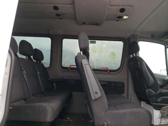 Photo 11 from auction – 2016 MERCEDES-BENZ SPRINTER 2 with VIN 8BRPE7DD5GE123939