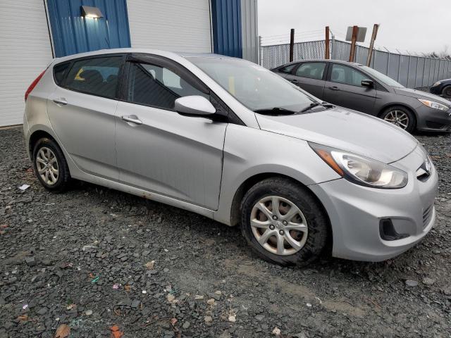 Photo 4 from auction – 2013 HYUNDAI ACCENT GLS with VIN KMHCT5AE2DU069438