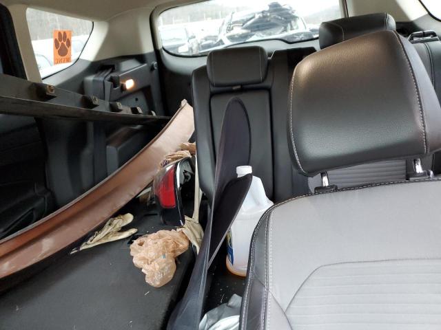 Photo 10 from auction – 2017 FORD ESCAPE SE with VIN 1FMCU9GD4HUC46810