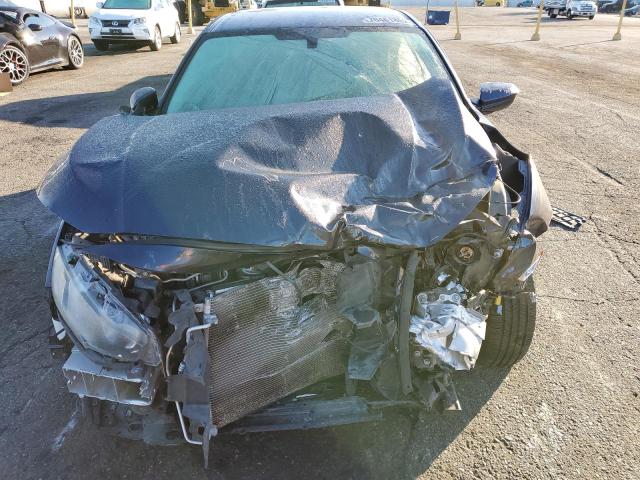 Photo 11 from auction – 2017 HONDA CIVIC LX with VIN 2HGFC2F55HH544020