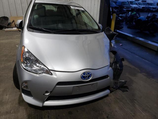 Photo 5 from auction – 2014 TOYOTA PRIUS C with VIN JTDKDTB30E1083887