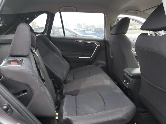 Photo 11 from auction – 2022 TOYOTA RAV4 LE with VIN JTMLWRFV0ND151102