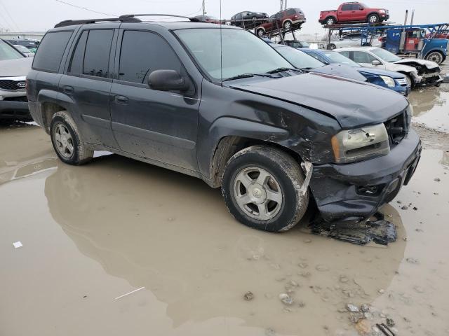 Photo 4 from auction – 2005 CHEVROLET TRAILBLAZE with VIN 1GNDT13S752286900