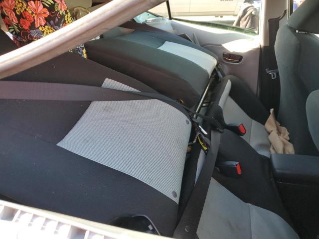 Photo 10 from auction – 2013 TOYOTA PRIUS C with VIN JTDKDTB32D1040358