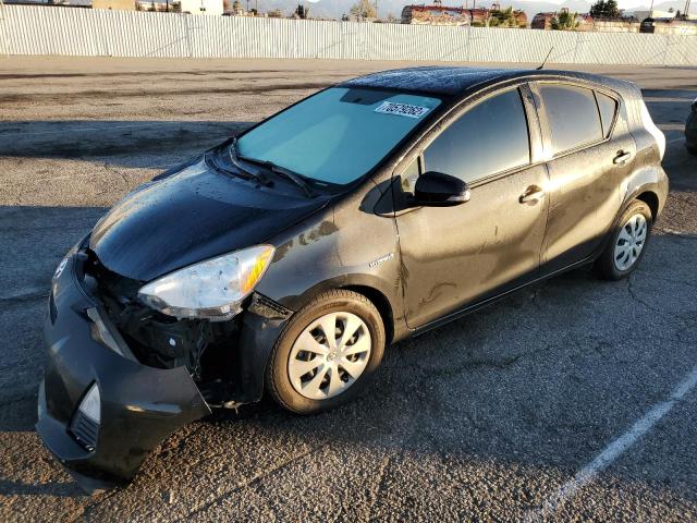 TOYOTA PRIUS C 2014 with VIN JTDKDTB37E1069016 - Photo from auction