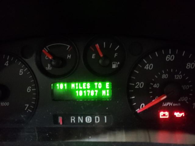 Photo 9 from auction – 2004 FORD TAURUS SE with VIN 1FAFP53U64G122480