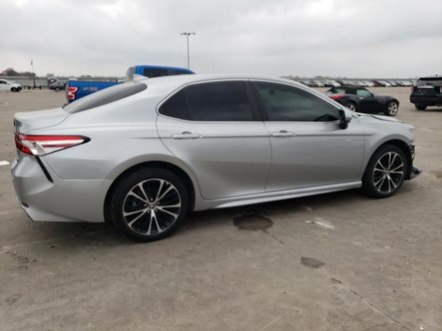 Photo 3 from auction – 2020 TOYOTA CAMRY SE with VIN 4T1G11BK2LU017634