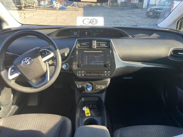 Photo 9 from auction – 2016 TOYOTA PRIUS with VIN JTDKARFU7G3515333